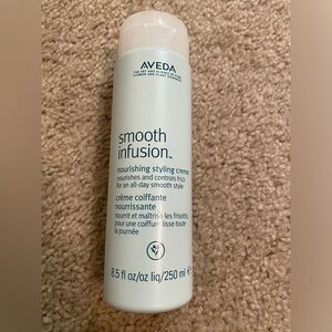 Authentic Brand New AVEDA Smooth Infusion Styling Creme for both Woman and Men